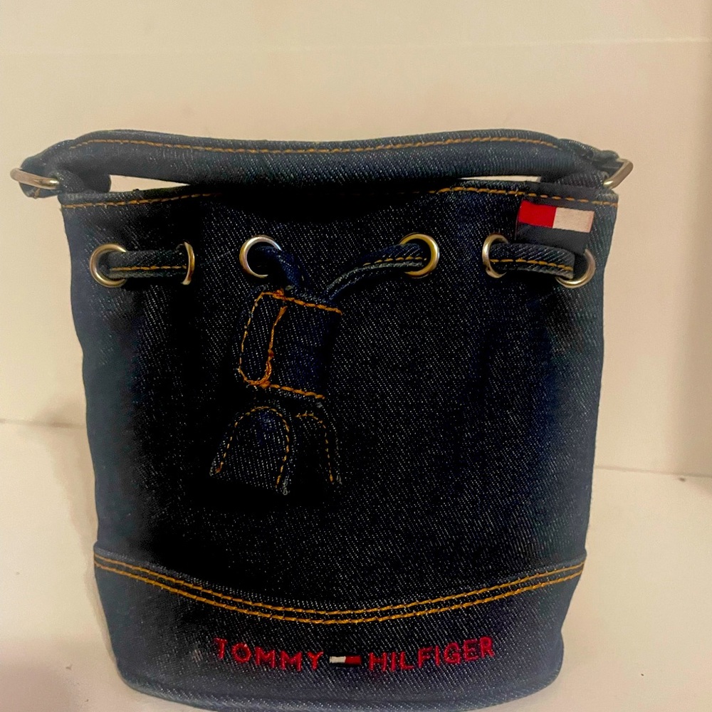 Bag Tommy Hilfiger.